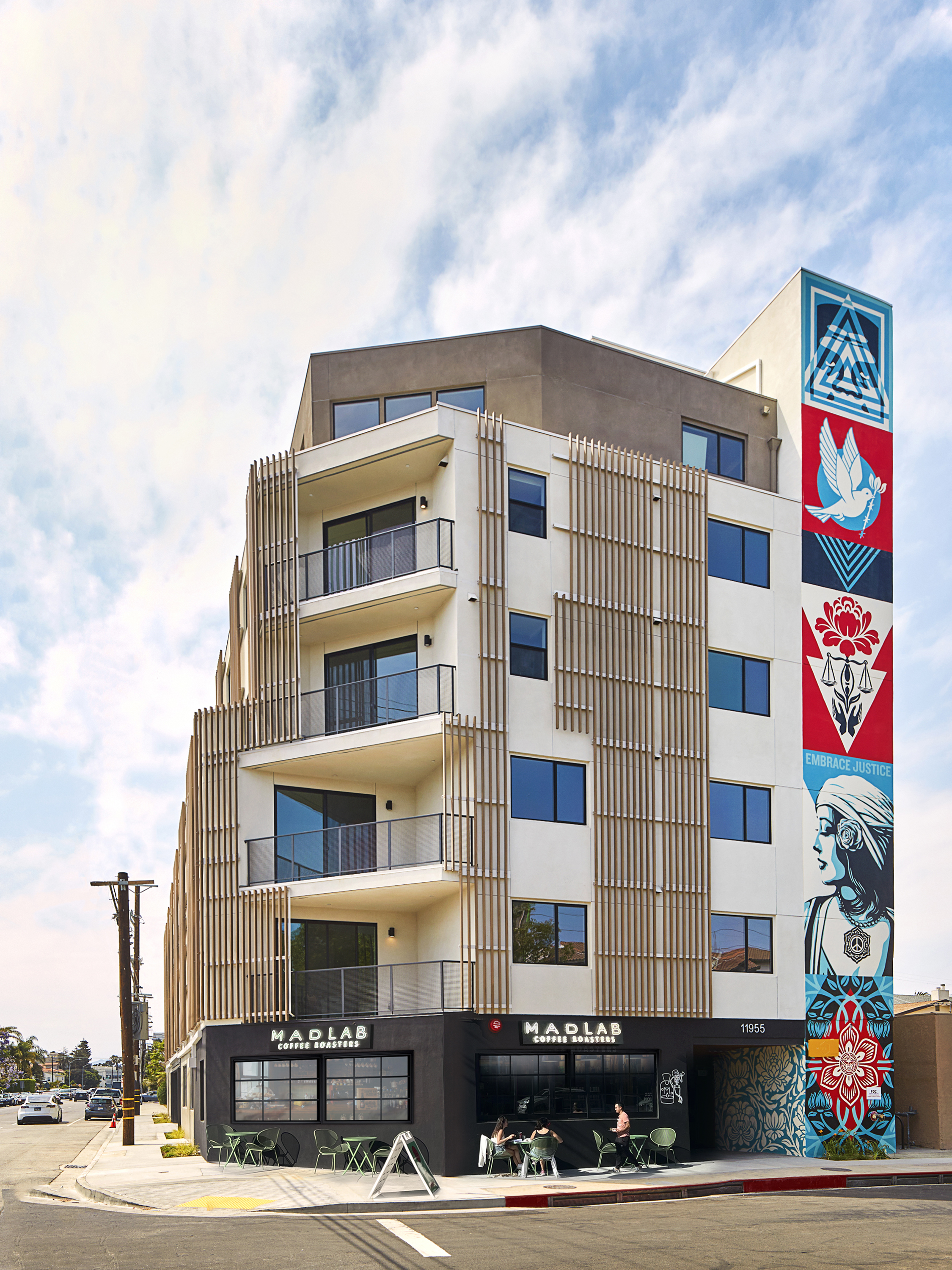 11955 Culver Boulevard - 401
